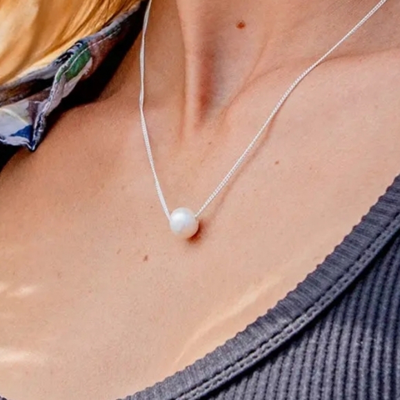 ♥️ READY TO MINGLE STERLING SILVER NECKLACE - Picture 2 of 6